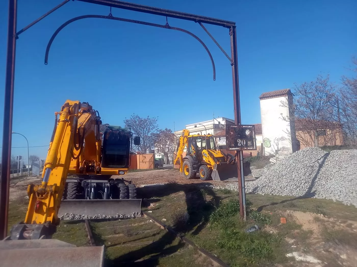 Excavaciones y Derribos Aarón Sánchez Castaño Talavera de la Reina
